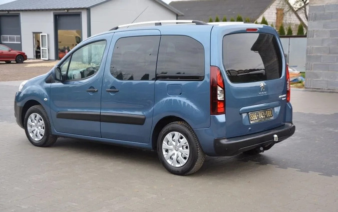 Peugeot Partner cena 29900 przebieg: 214000, rok produkcji 2012 z Toruń małe 781
